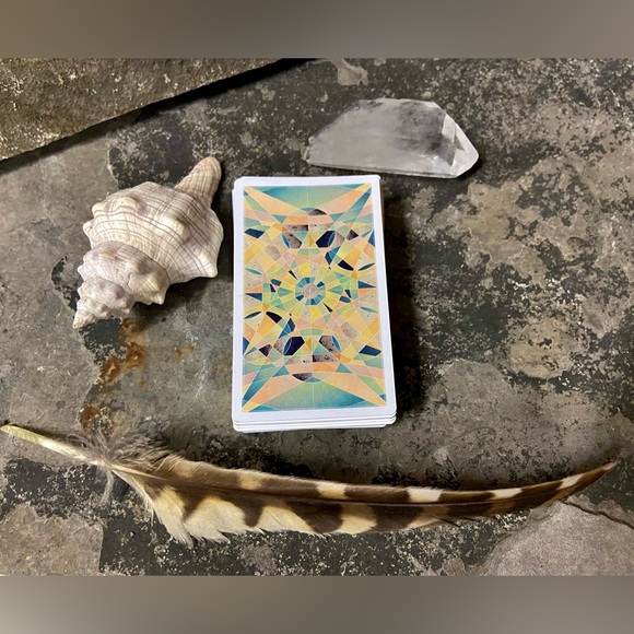 The Fountain Tarot Cards - Picture 5 of 8